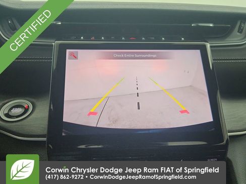 Certified 2025 Jeep Grand Cherokee L Limited w/ Black Appearance Package image 16