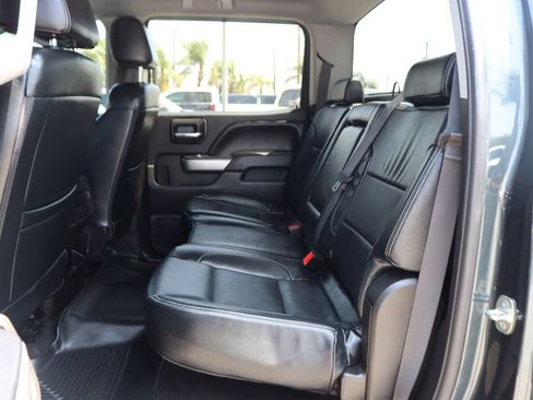 Used 2017 Chevrolet Silverado 1500 LT w/ All Star Edition AWD/4WD image 34
