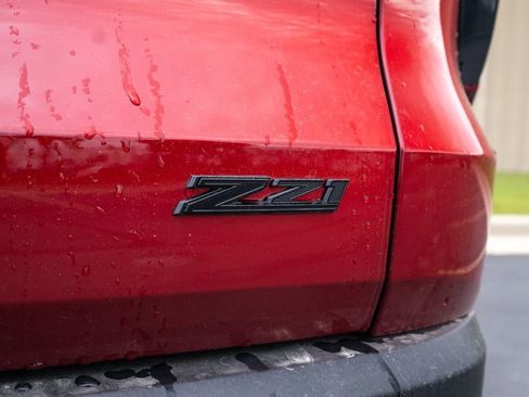 New 2025 Chevrolet Traverse Z71 w/ Enhanced Driving Package image 12