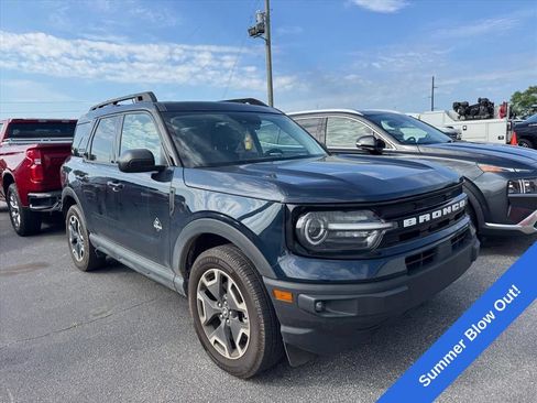 Used 2022 Ford Bronco Sport Outer Banks w/ Tech Package AWD/4WD image 1