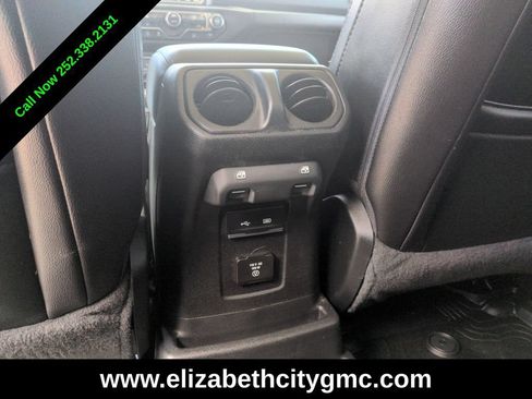 Used 2020 Jeep Wrangler Unlimited Sahara AWD/4WD image 18
