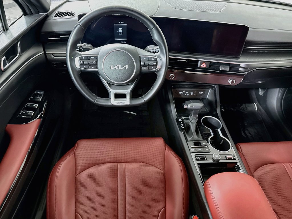 Used 2026 Kia K5 GT-Line w/ GT-Line Red Interior Package FWD image 4
