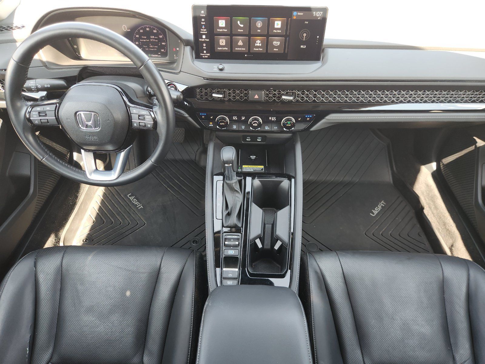 Used 2024 Honda Accord Touring image 31