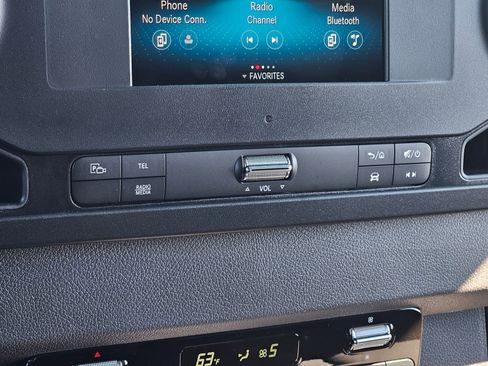 New 2024 Mercedes-Benz Sprinter 2500 image 26