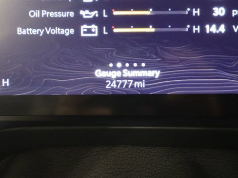 Used 2023 Jeep Grand Cherokee Altitude AWD/4WD image 36