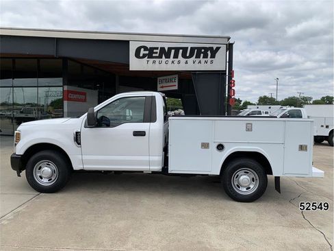 Used 2019 Ford F250 XL RWD image 4