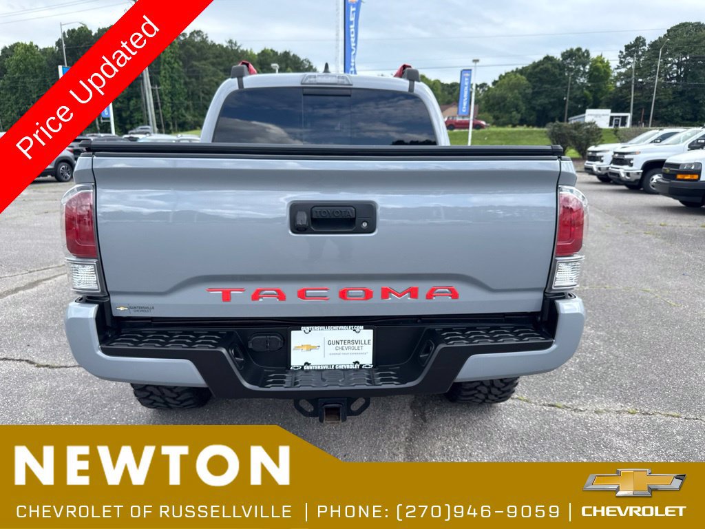 Used 2021 Toyota Tacoma TRD Sport AWD/4WD image 5