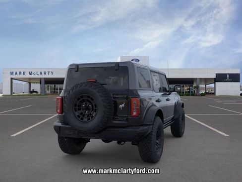 New 2026 Ford Bronco Badlands AWD/4WD image 8