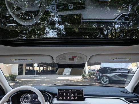 New 2026 Genesis G70 2.5T Prestige image 18