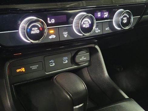 Used 2025 Honda Civic Sport image 30