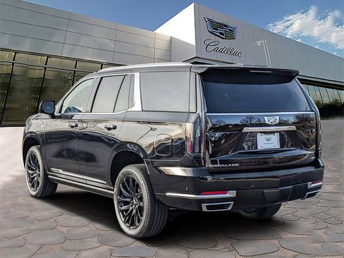 New 2026 Cadillac Escalade Luxury w/ Touring Package image 2