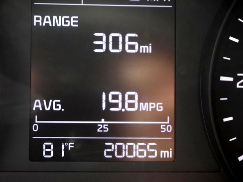 Used 2023 Kia Rio LX image 28