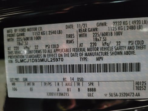 Used 2021 Lincoln Corsair AWD w/ Equipment Group 101A image 33