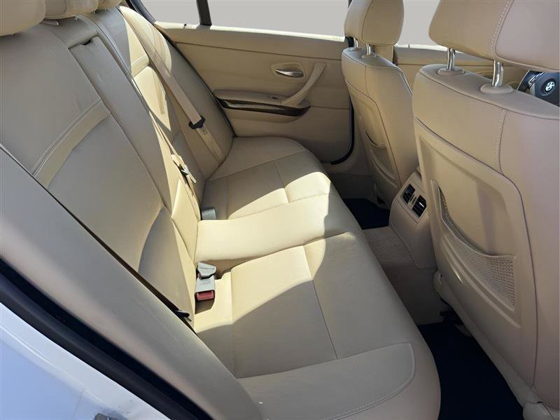 Used 2009 BMW 328i Sedan RWD image 27