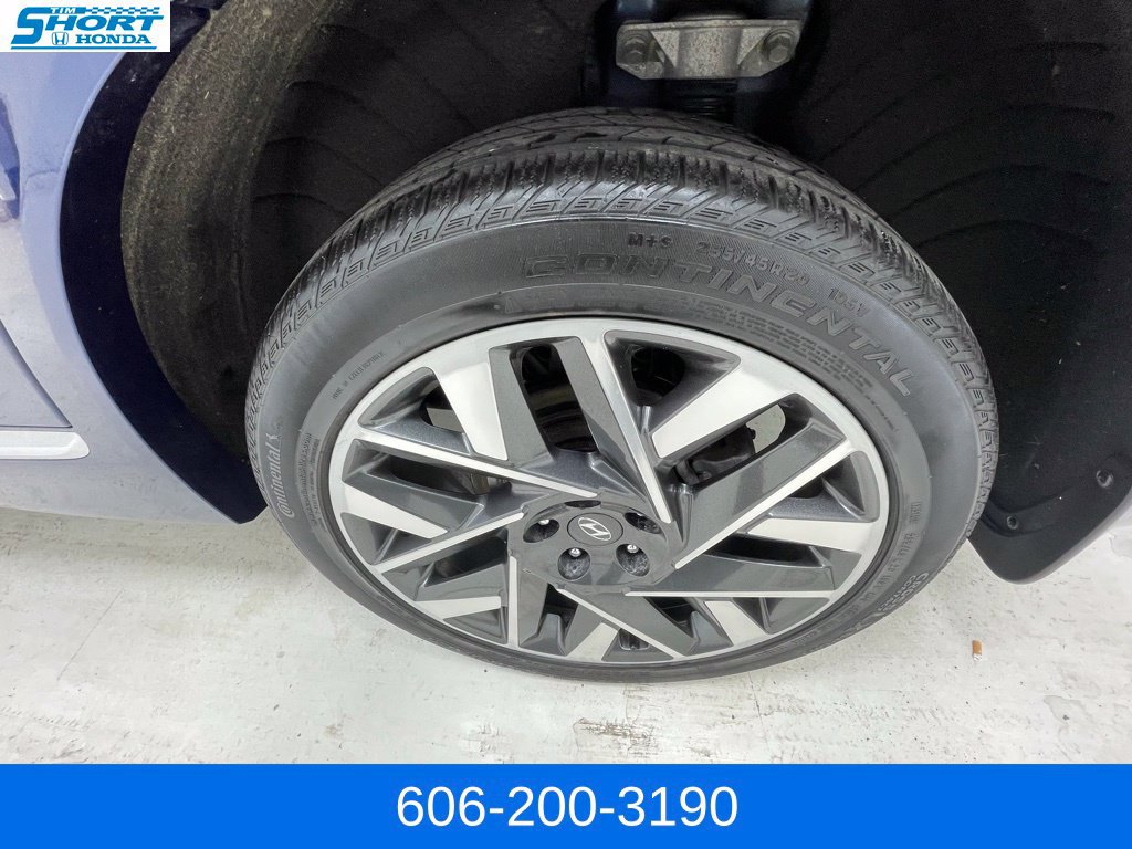 Used 2023 Hyundai Santa Fe Calligraphy AWD/4WD image 11