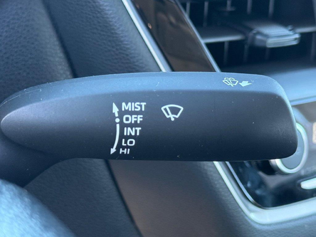 Certified 2024 Toyota Corolla LE FWD image 31