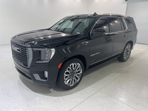 Used 2023 GMC Yukon Denali Ultimate image 8