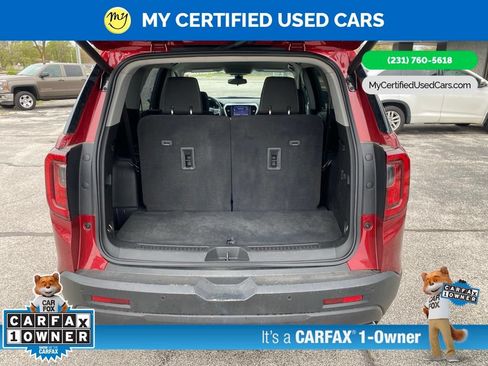Used 2023 GMC Acadia SLE w/ Driver Convenience Package FWD image 7