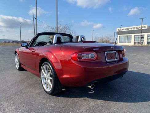 Used 2009 MAZDA MX-5 Miata Touring image 13