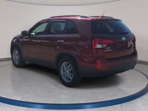 Used 2015 Kia Sorento LX FWD image 7