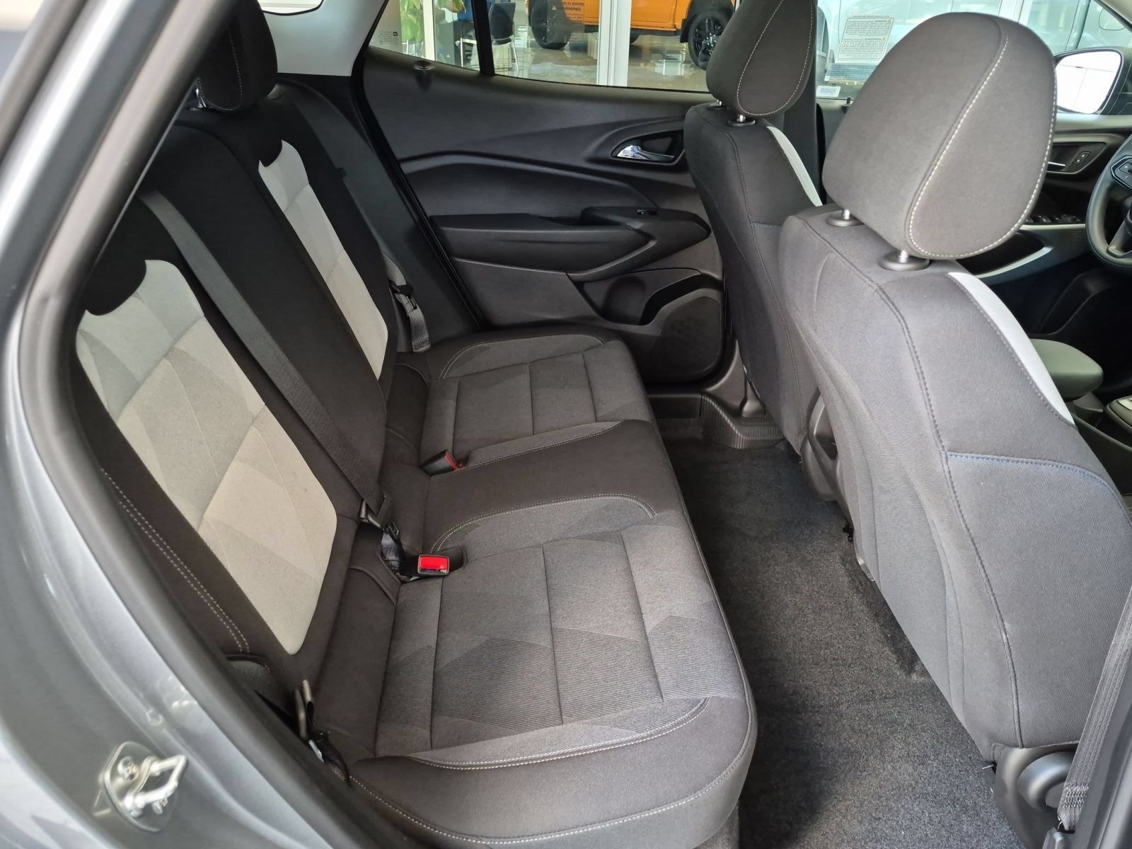 Used 2026 Chevrolet Trax LS FWD image 26