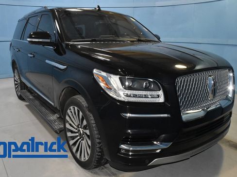 Used 2019 Lincoln Navigator Reserve AWD/4WD image 1