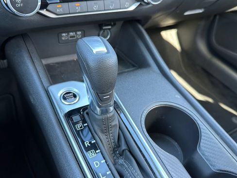 Used 2025 Nissan Altima 2.5 S FWD image 29