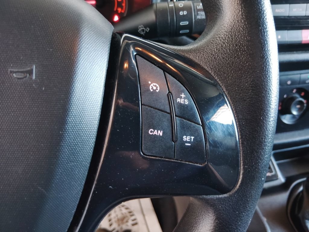 Used 2018 RAM ProMaster City Tradesman FWD image 20
