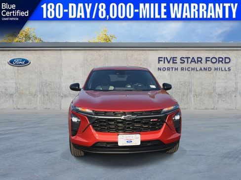 Used 2024 Chevrolet Trax RS FWD image 4