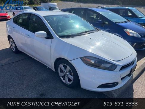 Used 2016 Dodge Dart SXT image 2