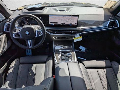 New 2026 BMW X7 M60i AWD/4WD image 14