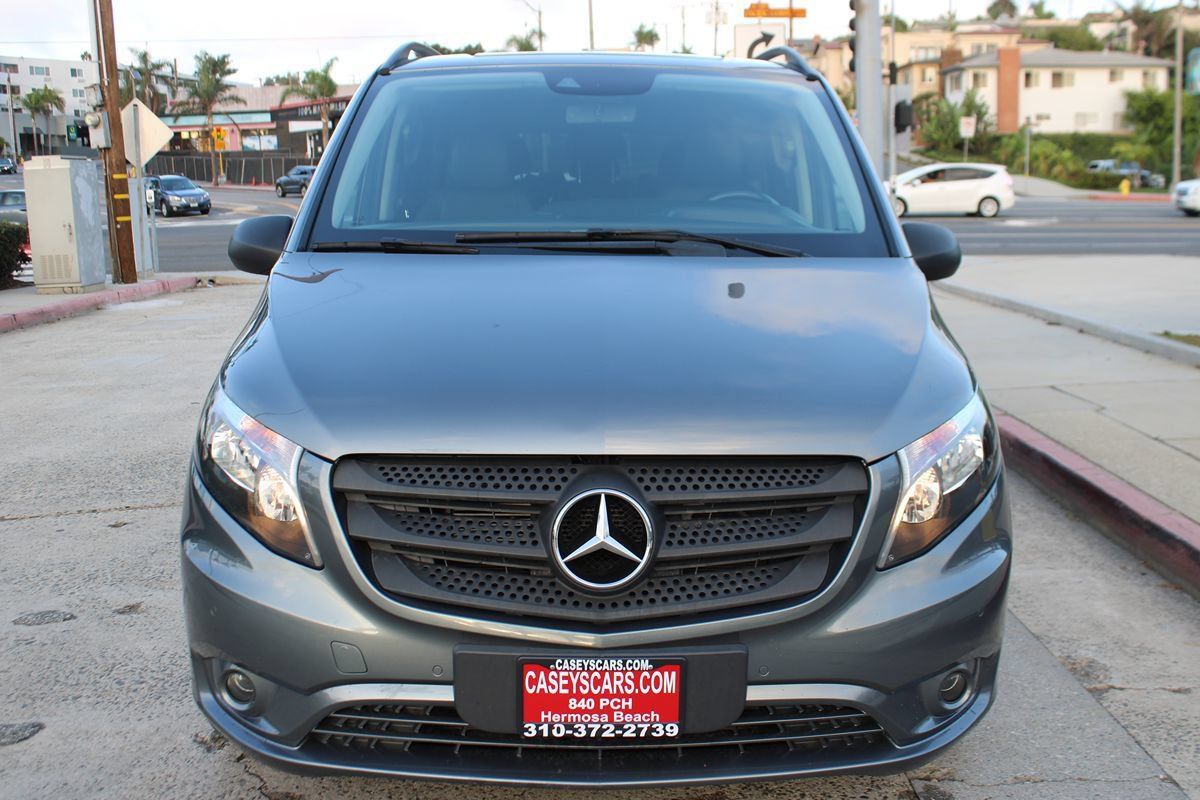 Used 2021 Mercedes-Benz Metris Passenger image 9