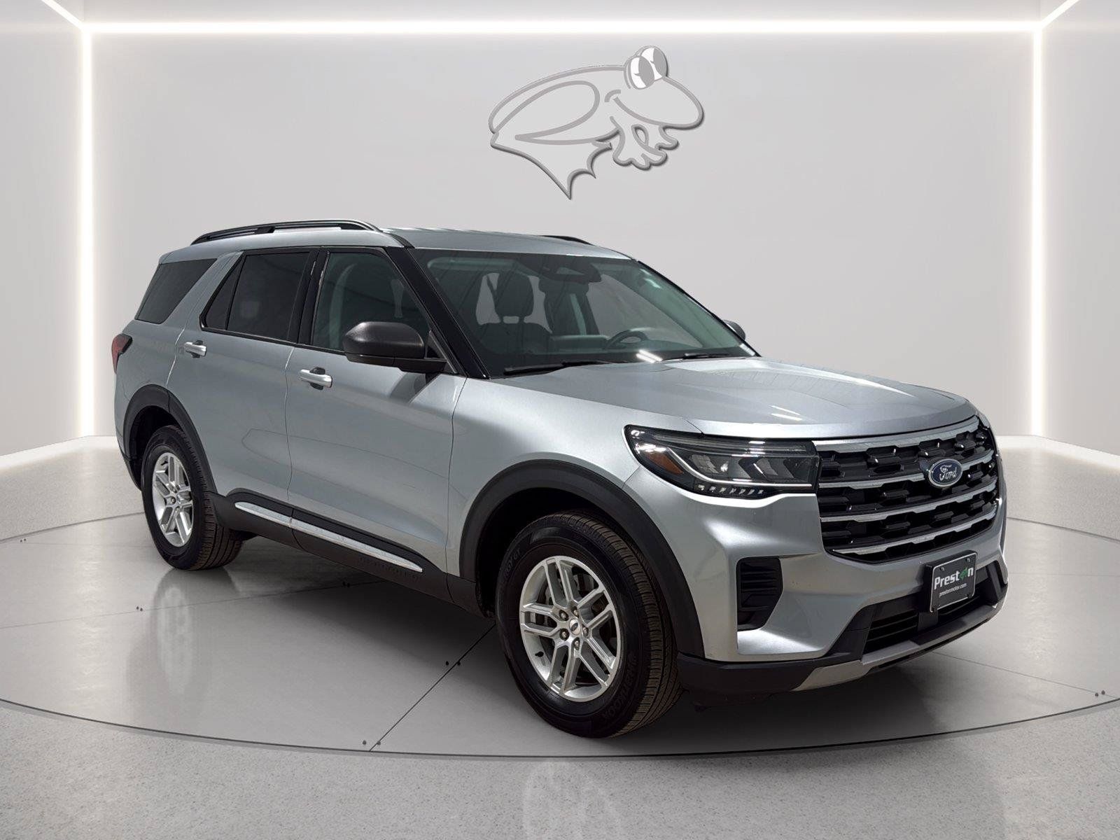 Certified 2025 Ford Explorer Active AWD/4WD image 7