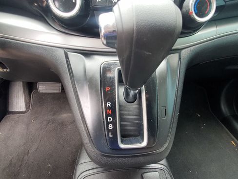 Used 2016 Honda CR-V LX image 16