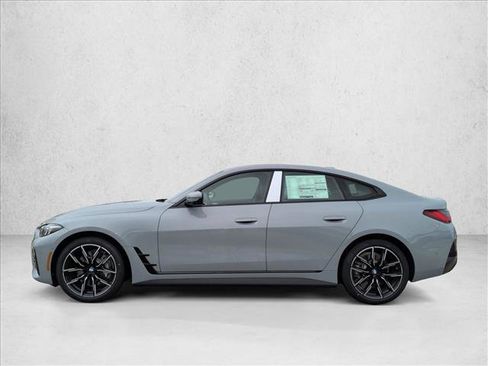 New 2026 BMW i4 xDrive40i image 5