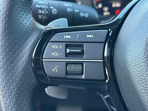 Certified 2025 Acura ADX A-Spec image 30