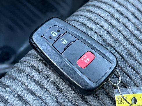 Used 2024 Toyota 4Runner SR5 image 26