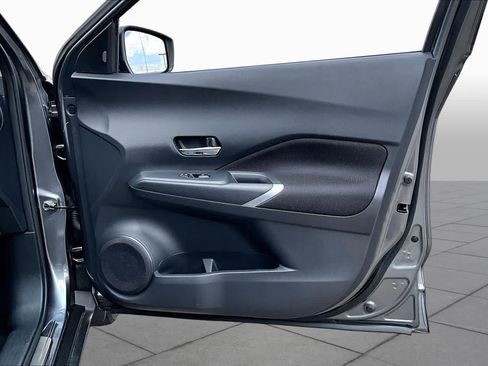 Certified 2024 Nissan Kicks SV w/ Interior Electronics Package FWD image 21
