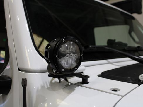 Used 2023 Jeep Wrangler Unlimited Rubicon AWD/4WD image 4
