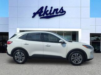 Used 2022 Ford Escape SEL video 1