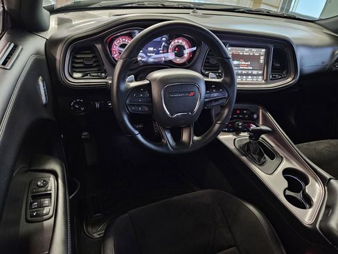 Used 2023 Dodge Challenger R/T Scat Pack w/ T/A Package image 9