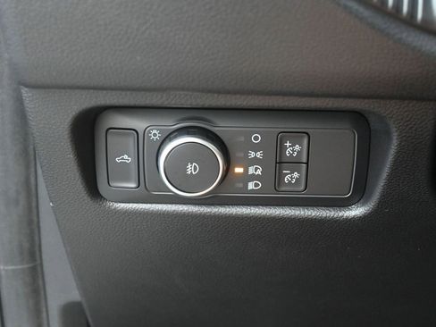 New 2025 Ford Ranger XLT w/ Equipment Group 301A High image 18