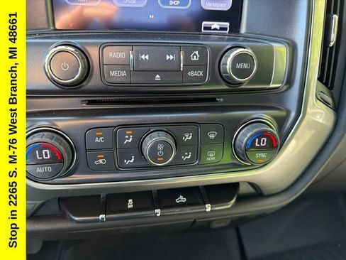 Used 2018 Chevrolet Silverado 1500 LT w/ All Star Edition AWD/4WD image 41