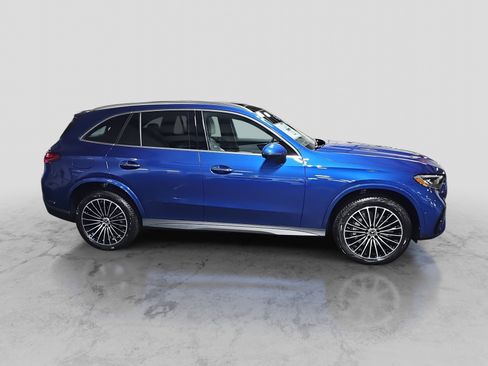 New 2026 Mercedes-Benz GLC 300 image 4