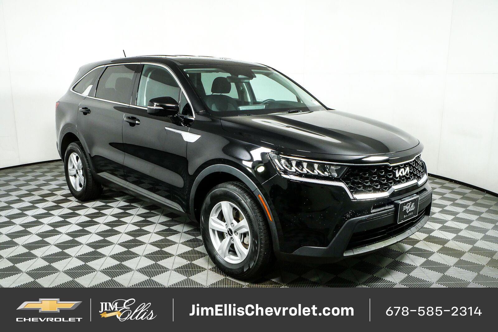 Used 2022 Kia Sorento LX AWD/4WD image 1