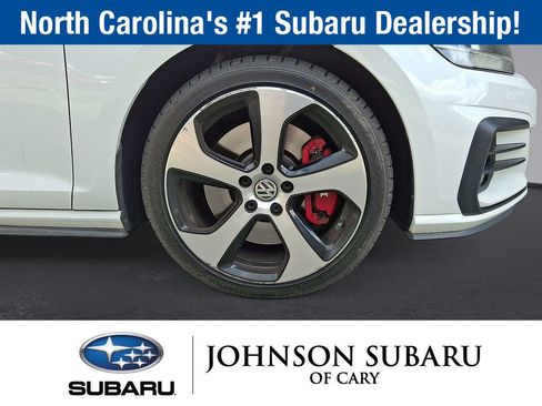 Used 2019 Volkswagen Golf 4-Door FWD image 28