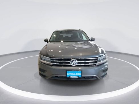 Used 2021 Volkswagen Tiguan SE AWD/4WD image 3