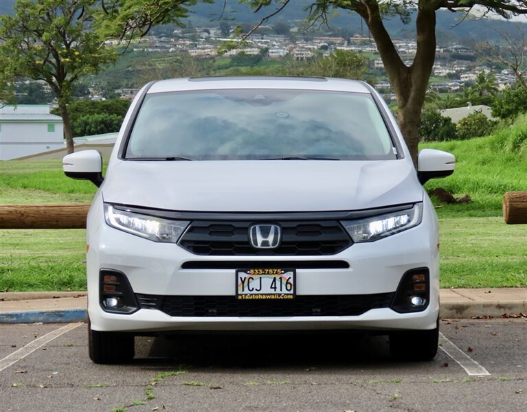 Used 2025 Honda Odyssey EX-L image 2