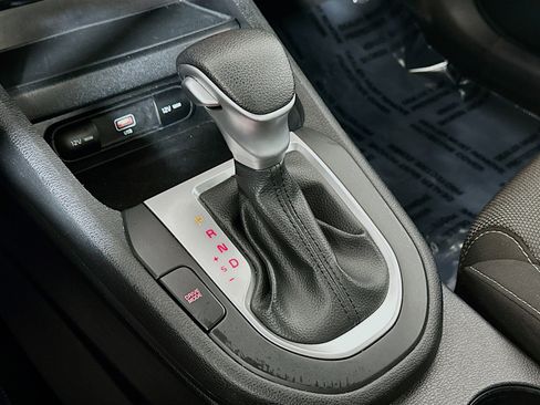 Certified 2023 Kia Forte LXS FWD image 16