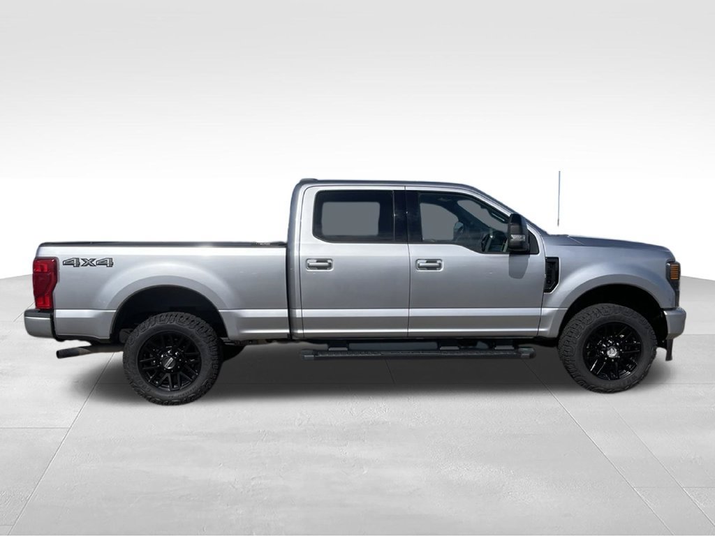 Used 2022 Ford F250 Lariat w/ Black Appearance Package AWD/4WD image 28